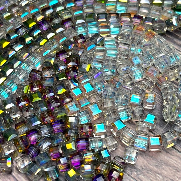 50 Austrian Crystals Cube Beads AB Clear & Purple Green Colored DIY Mixed Lot - Picture 16 of 17